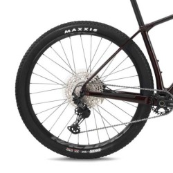 Bicicleta MTB BH Ultimate 8.0: ¡Rendimiento y Estilo!