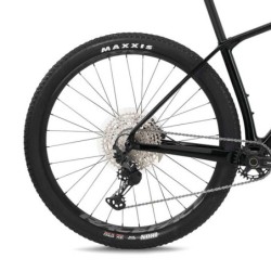 Bicicleta MTB BH Ultimate 8.0 Verdoso: ¡Aventura sin límites!