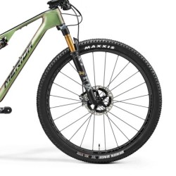 Bicicleta MTB Merida Ninety-Six RC 10K Verde: ¡Rendimiento Inigualable!