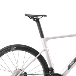 Bicicleta Carretera BH RS1 5.5: Ligera y Rápida - ¡Compra Ahora!