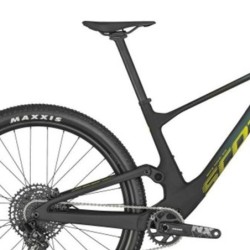 Bicicleta MTB Scott Spark RC Comp: ¡Potencia y Estilo Verde!
