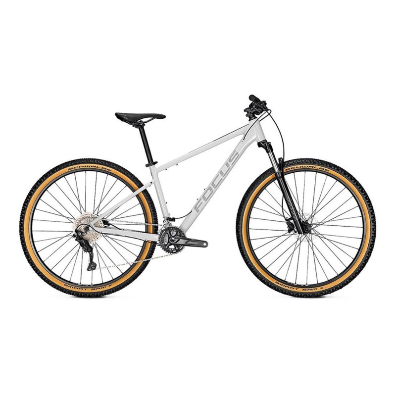 Bicicleta MTB Focus Whistler 3.8 gris: ¡Aventura y Estilo!