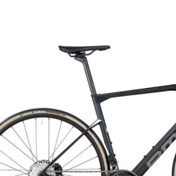 Bicicleta BMC Roadmachine FIVE: Rendimiento y Estilo - ¡Compra Ya!