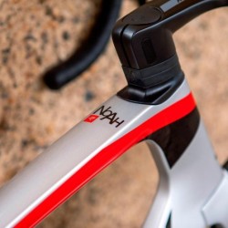 Bicicleta Ridley Noah Disc 105 Gris: Rinde al Máximo, ¡Compra Ya!