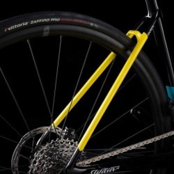 Bicicleta Wilier Garda Shimano 105: Rendimiento y Estilo - ¡Compra Ya!