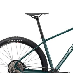 Bicicleta MTB BH Expert 4.0: ¡Aventura y Estilo Verdoso!