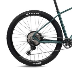 Bicicleta MTB BH Expert 5.0 Verde: ¡Aventura y Rendimiento!