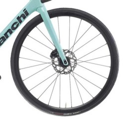 Bicicleta Bianchi Sprint Disc 12V: Velocidad y Estilo ¡Compra Ya!