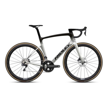 Bicicleta Ridley Noah Fast DI2: Velocidad y Estilo - ¡Compra Ya!