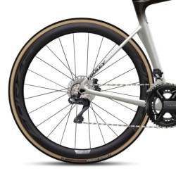 Bicicleta Ridley Noah Fast DI2: Velocidad y Estilo - ¡Compra Ya!