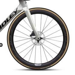 Bicicleta Ridley Noah Fast DI2: Velocidad y Estilo - ¡Compra Ya!
