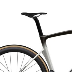 Bicicleta Ridley Noah Fast DI2: Velocidad y Estilo - ¡Compra Ya!