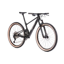 Bicicleta MTB Berria Mako 6.1 Negro: ¡Rendimiento Superior!
