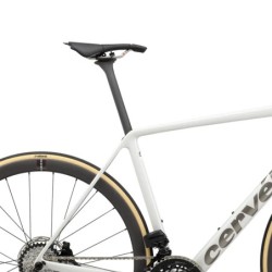 Bicicleta Cervélo R5 SRAM Force AXS: ¡Rendimiento Superior!