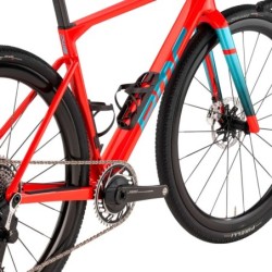 Bicicleta Gravel BMC Kaius 01 ONE Rojo: Ligereza y Estilo - ¡Compra Ahora!