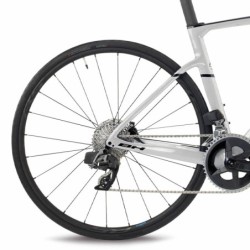 Bicicleta Carretera BH RS1 4.0 Grisáceo: Ligereza y Estilo