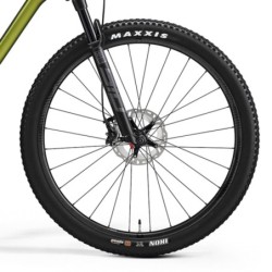 Bicicleta MTB Merida Big Nine 7000: ¡Aventura en Verde!