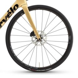 Bicicleta Cervélo Soloist 105 Di2: Ligereza y Precisión - ¡Compra Ya!